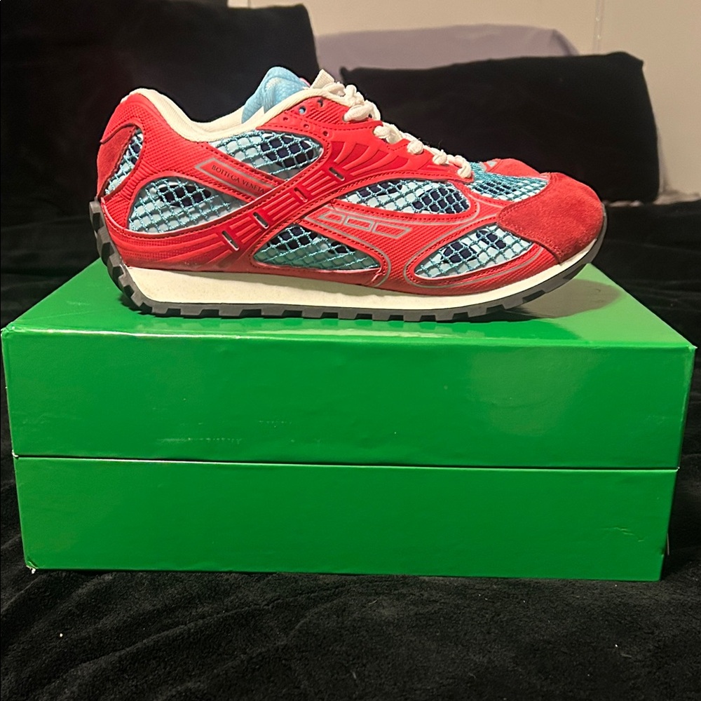 Bottega Veneta Kids Red and Blue Sneakers